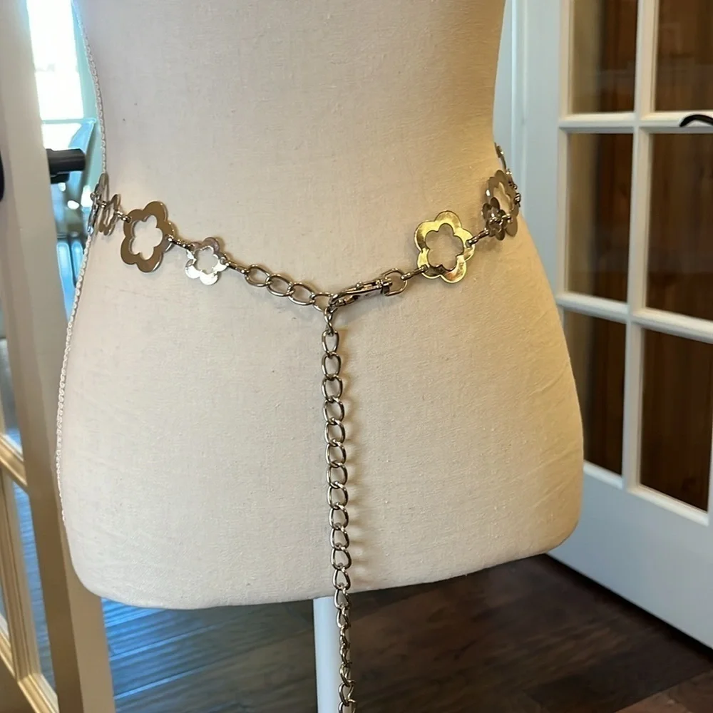 Silver Tone Boho Open Flower Concho Metal Chain Link Belt OS One Size